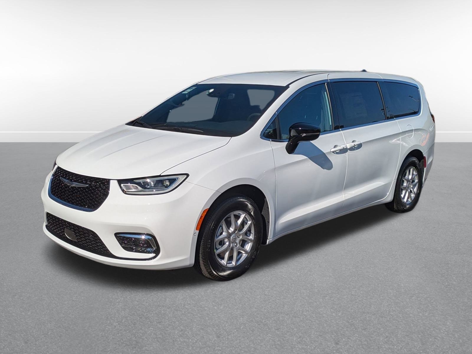 New 2026 Chrysler Pacifica Select video 1
