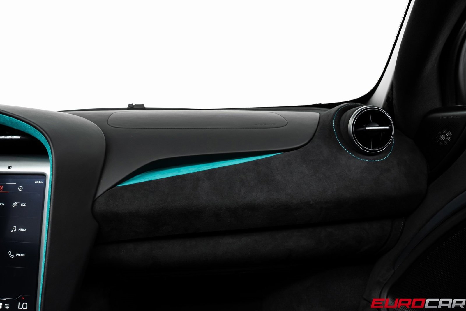 Used 2024 McLaren 750S Spider image 38