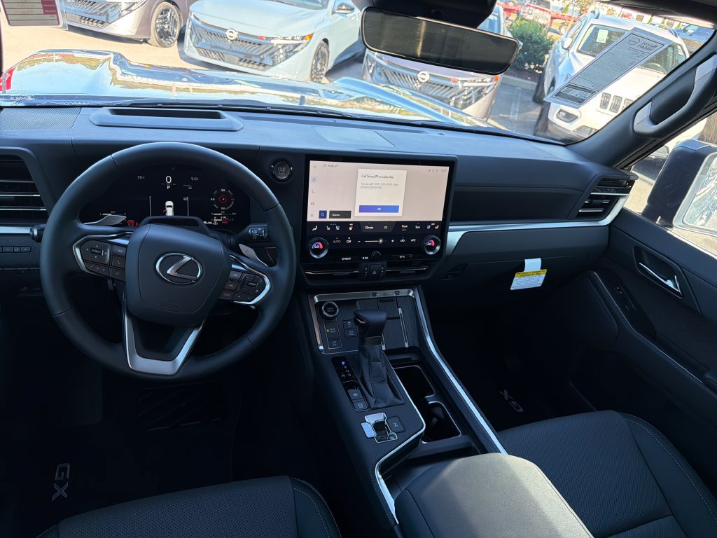 Used 2026 Lexus GX 550 w/ Cold Area Package AWD/4WD image 20