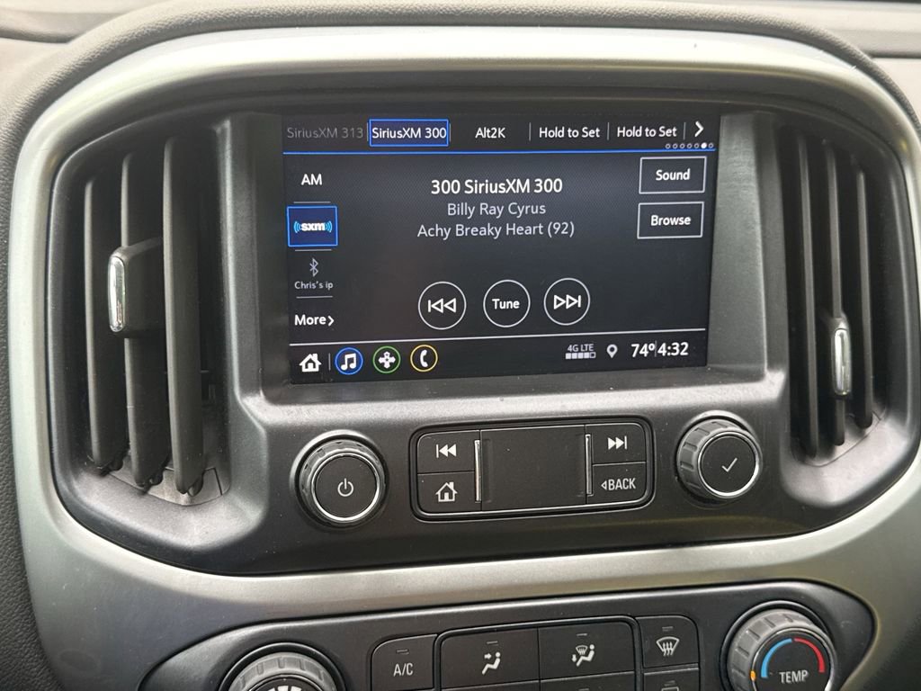 Used 2022 Chevrolet Colorado LT w/ LT Convenience Package AWD/4WD image 12