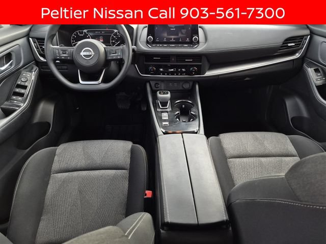Certified 2024 Nissan Rogue SV FWD image 25