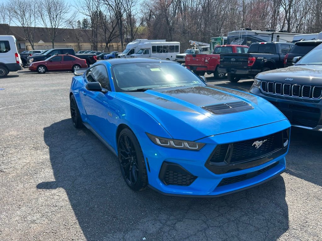 Certified 2024 Ford Mustang GT RWD image 3