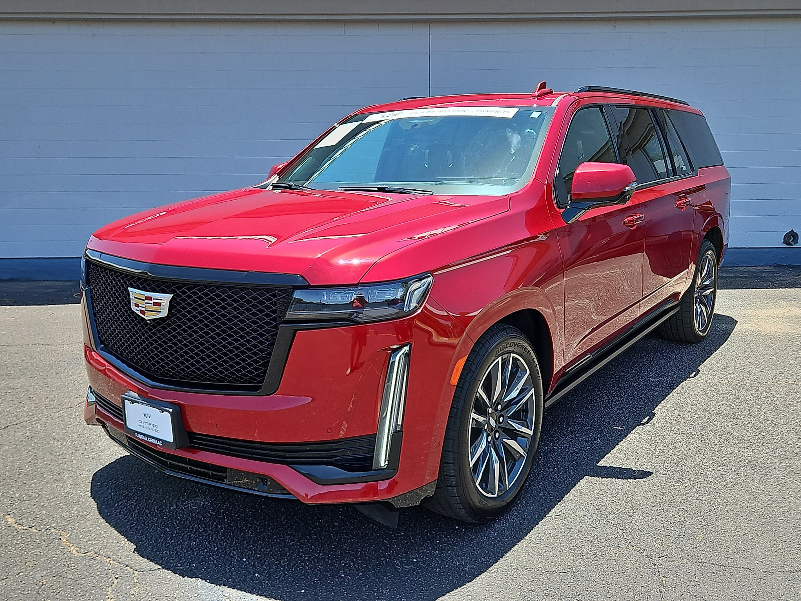 Certified 2023 Cadillac Escalade ESV Sport Platinum AWD/4WD image 1