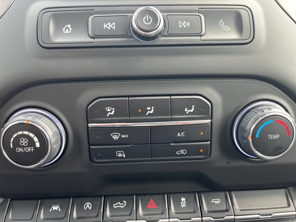 Used 2025 Chevrolet Silverado 1500 W/T RWD image 19