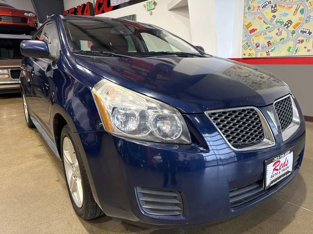 Used 2010 Pontiac Vibe AWD w/ Sun And Sound Package image 43