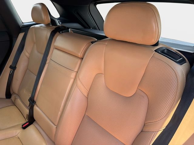 Used 2018 Volvo XC60 T6 Inscription w/ Luxury Seat Package AWD/4WD image 12