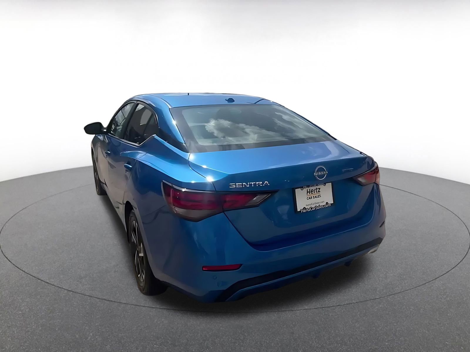 Used 2025 Nissan Sentra SV image 11