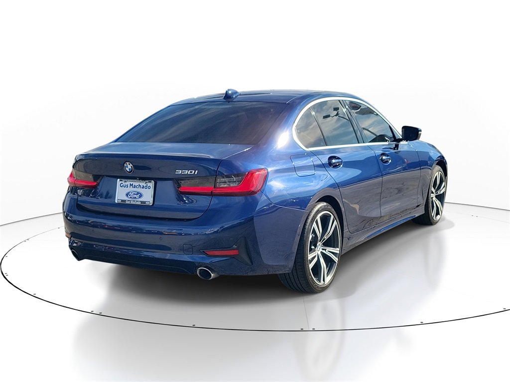 Used 2020 BMW 330i Sedan w/ Convenience Package image 4