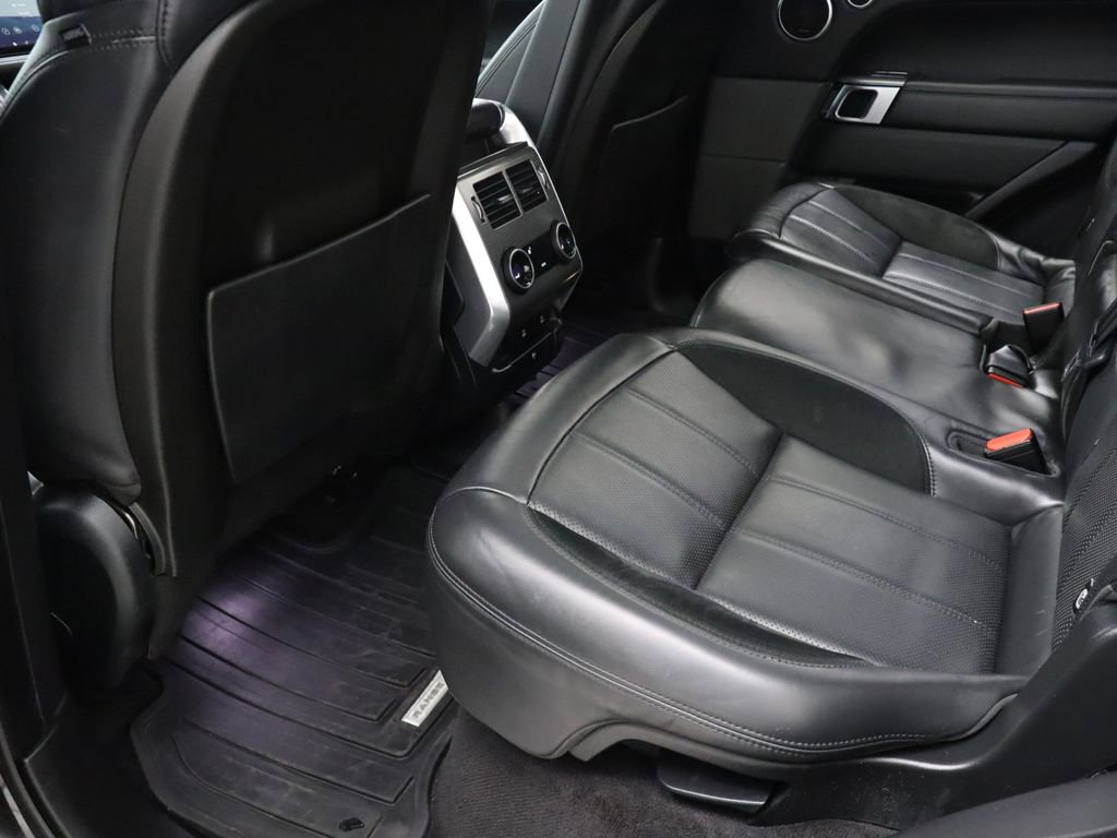 Used 2019 Land Rover Range Rover Sport HST image 33