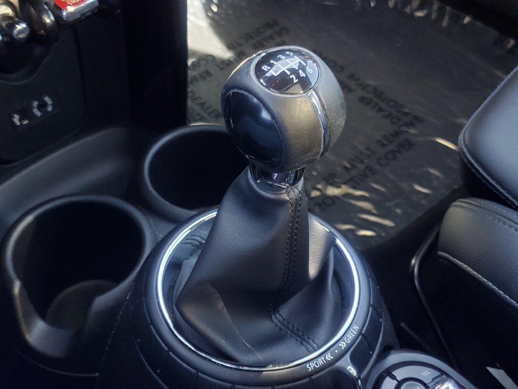 Used 2017 MINI Cooper S FWD image 19