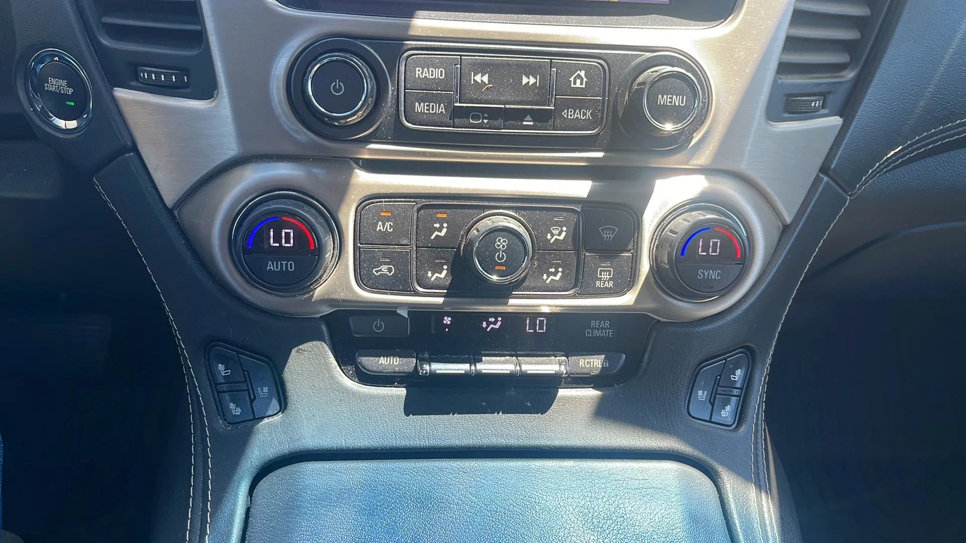 Used 2017 GMC Yukon Denali w/ Open Road Package image 19