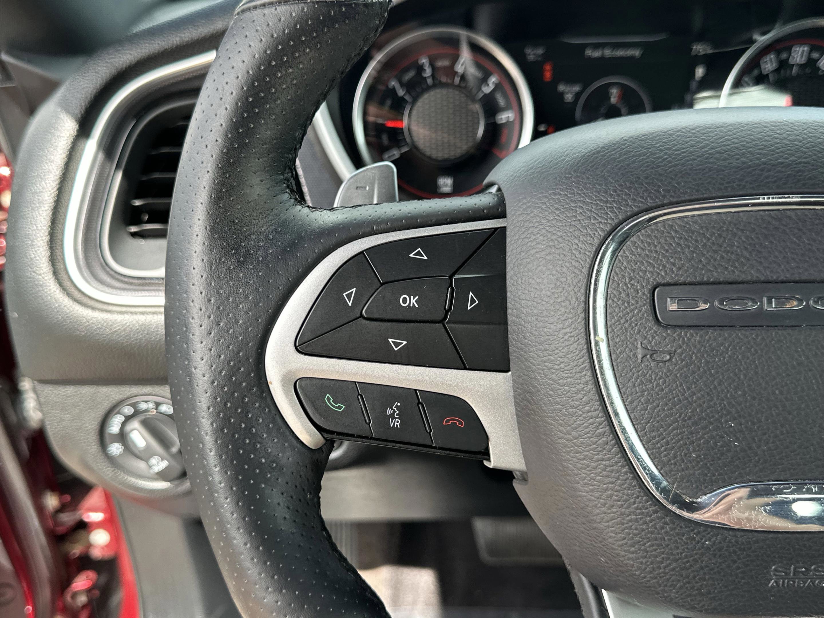 Used 2017 Dodge Challenger GT w/ Technology Group image 30