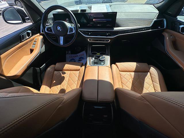 Certified 2024 BMW X7 xDrive40i w/ Executive Package image 17