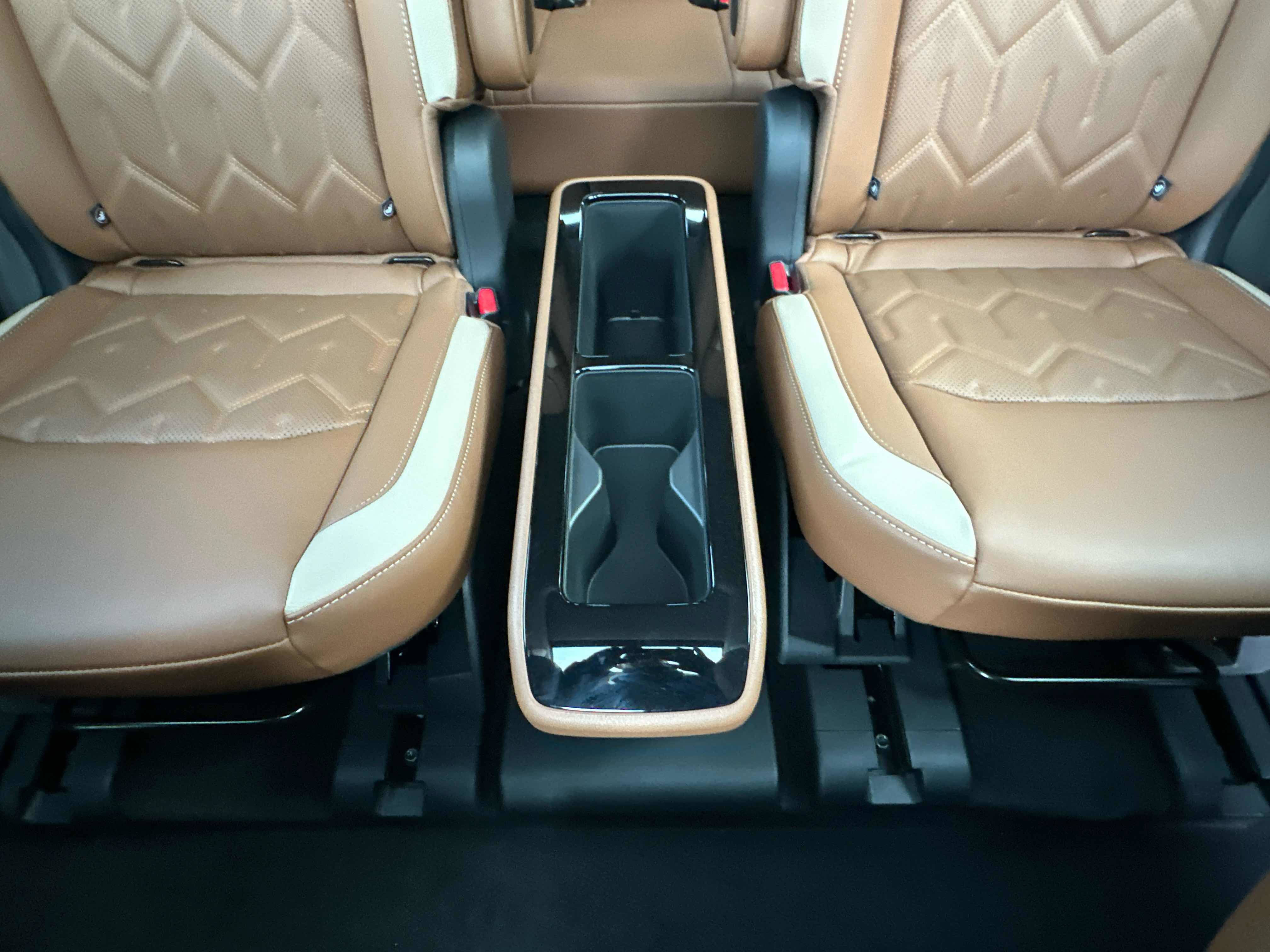 New 2026 Nissan Pathfinder Platinum AWD/4WD image 28