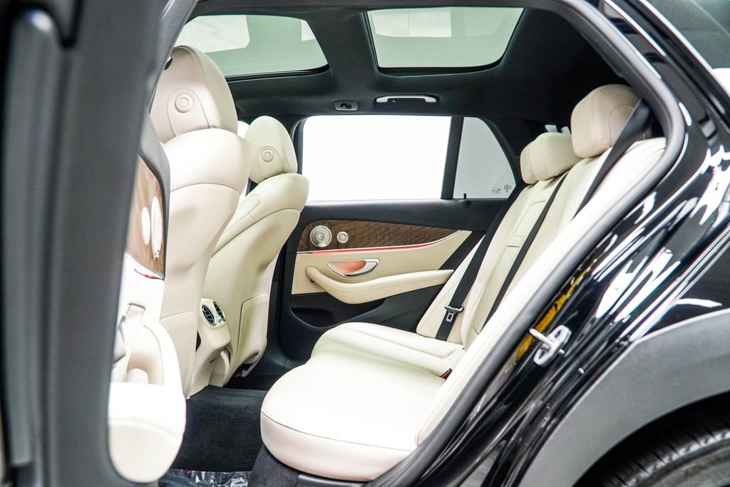 Used 2022 Mercedes-Benz E 450 4MATIC All-Terrain Wagon w/ Driver Assistance Package image 41