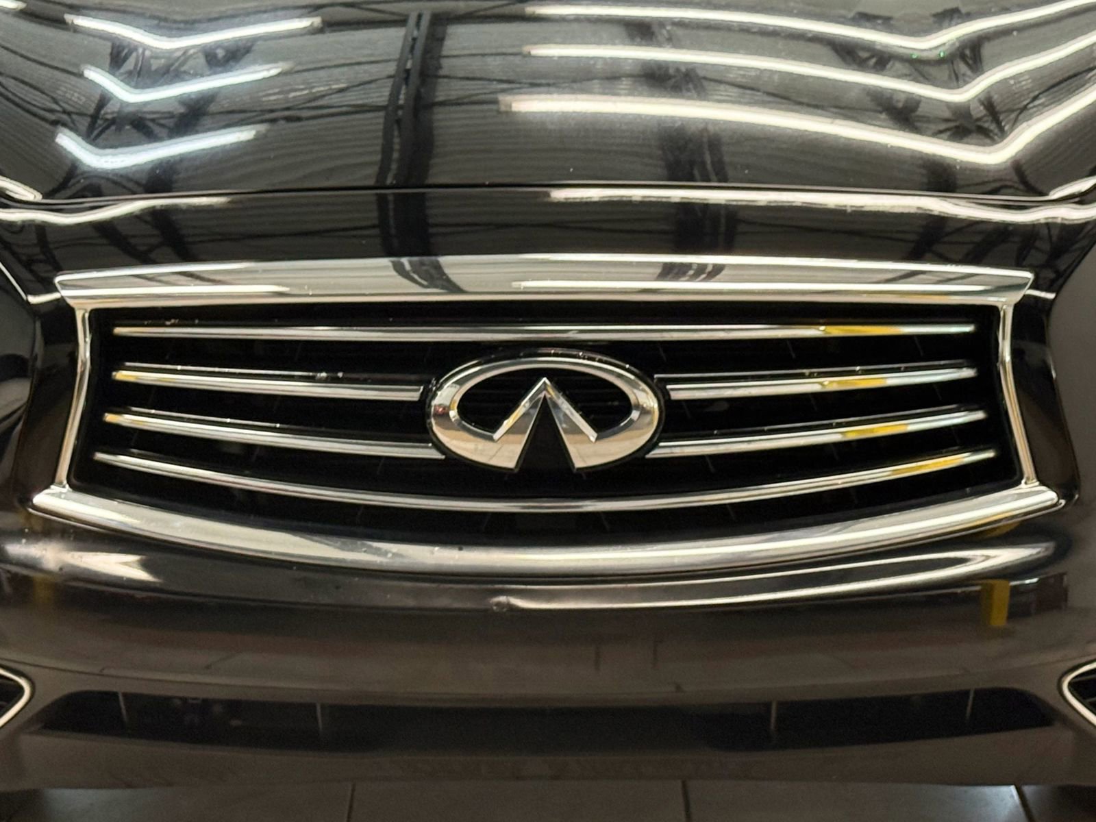 Used 2016 INFINITI QX70 2WD image 5