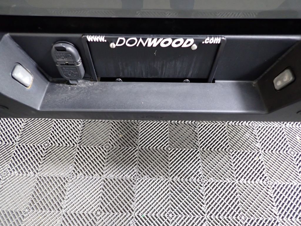 Used 2023 Jeep Gladiator Overland image 19