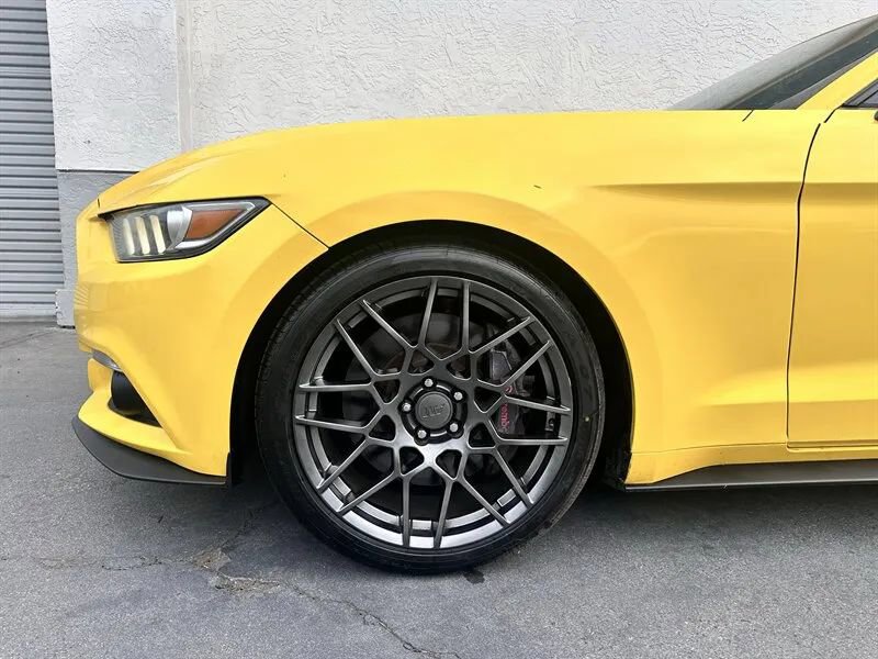 Used 2015 Ford Mustang GT Premium w/ GT Performance Package RWD image 8