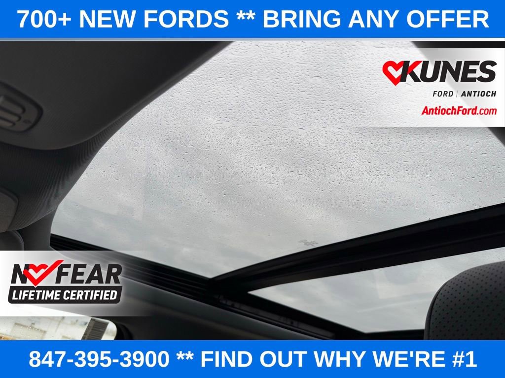 New 2026 Ford F250 Lariat w/ Black Appearance Package image 62