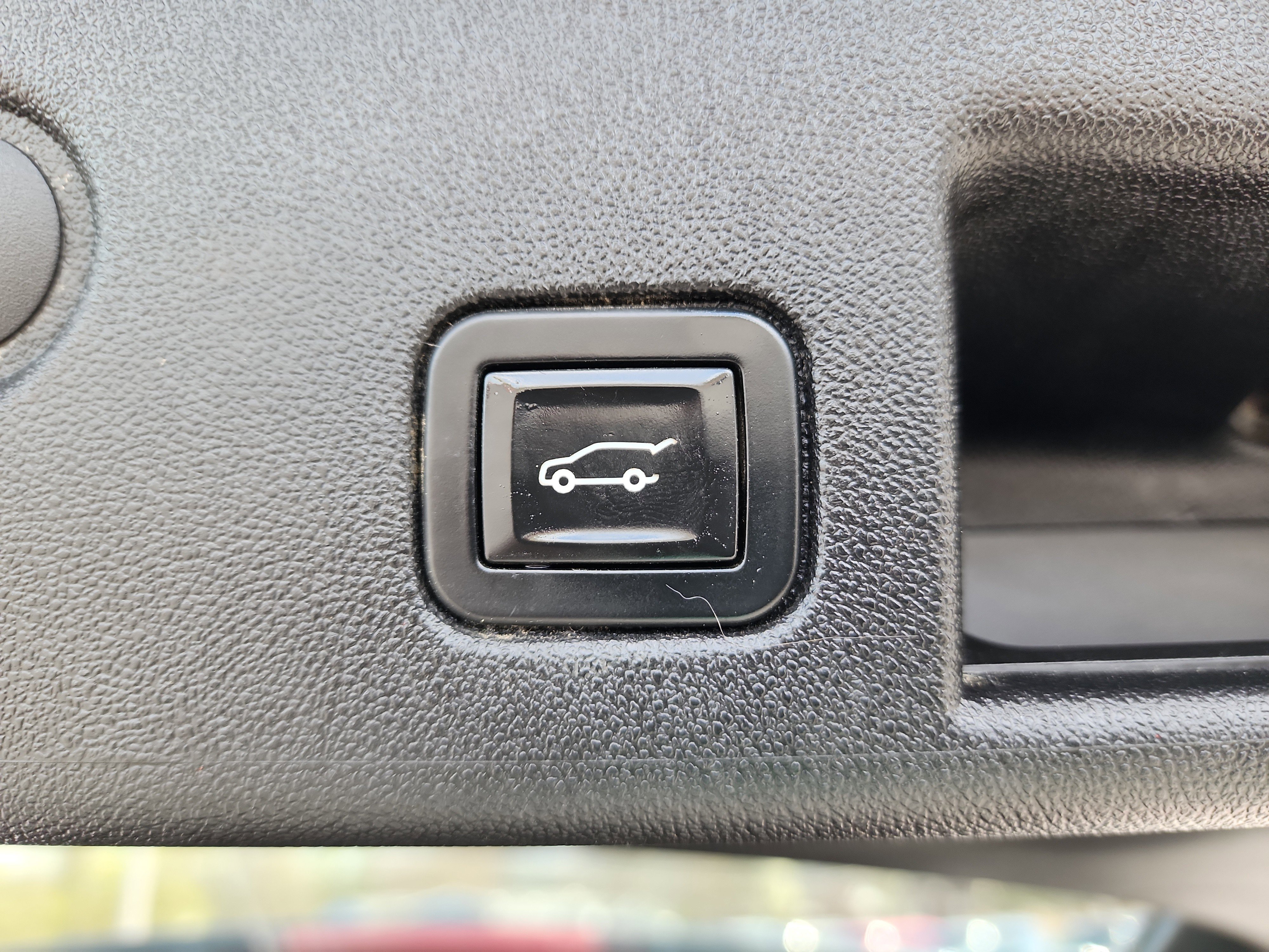 Used 2019 Chevrolet Equinox LT image 31