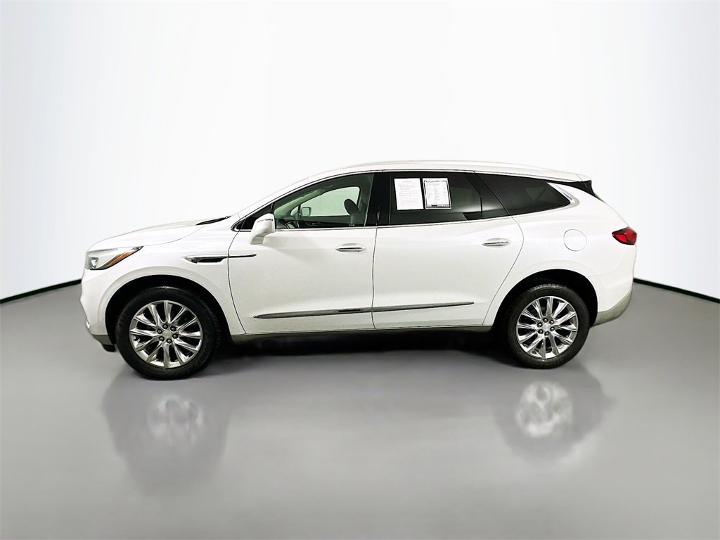 Used 2019 Buick Enclave Essence image 4