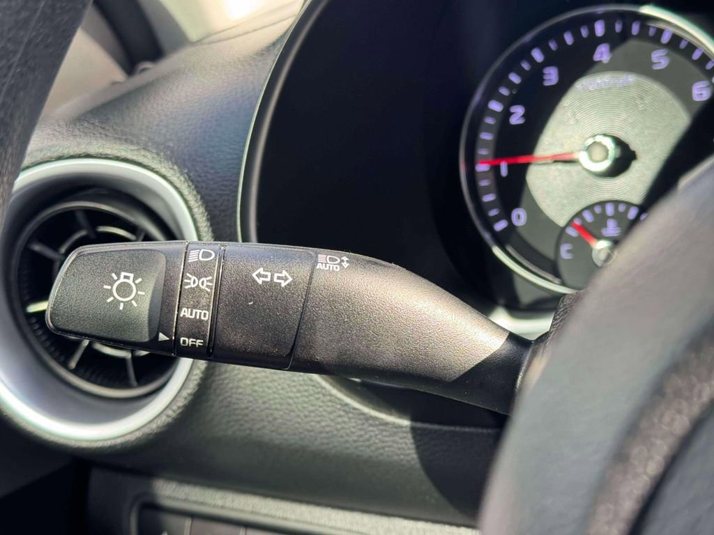 Used 2023 Kia Forte LXS w/ LXS Technology Package image 20