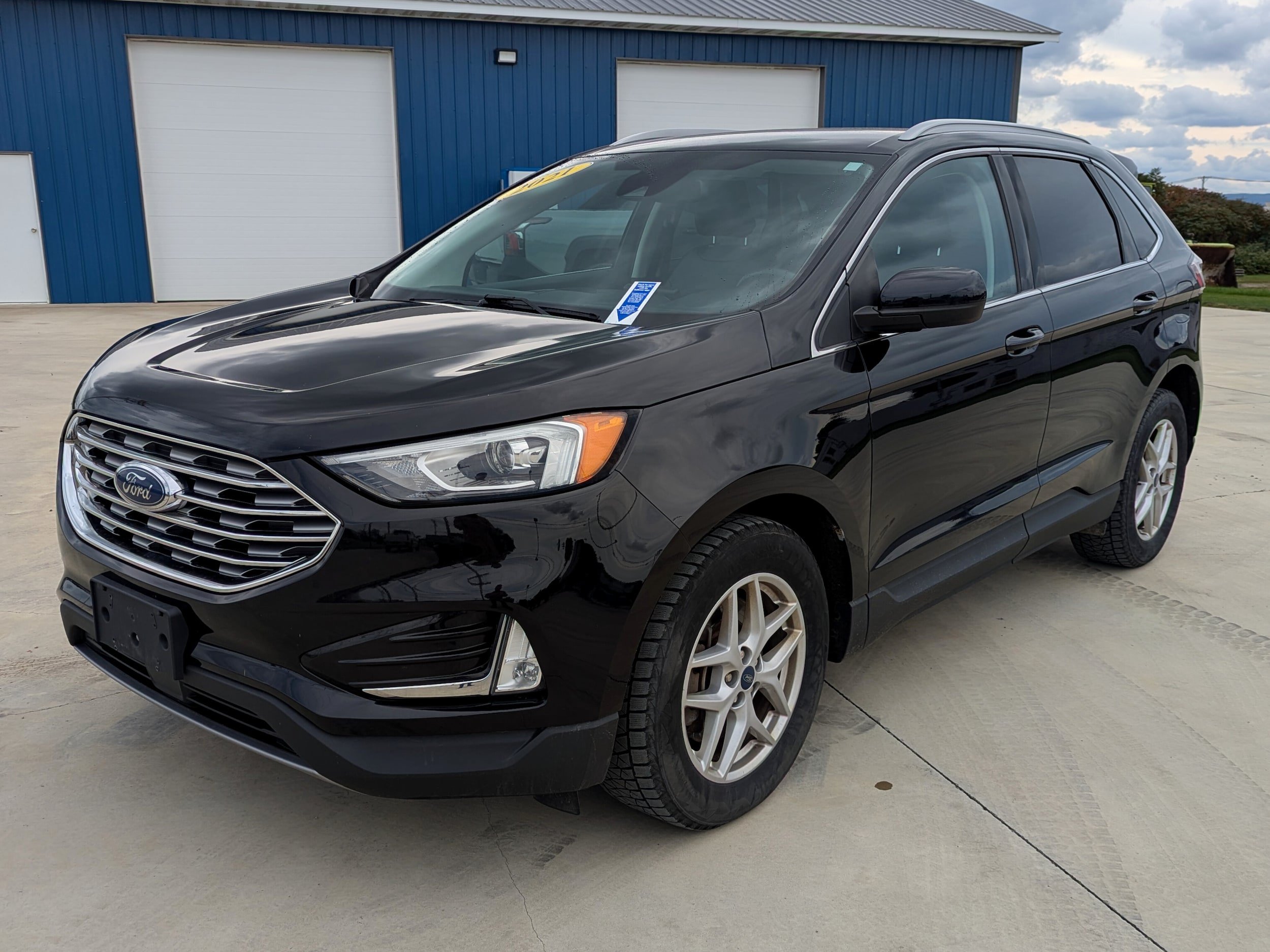 Used 2021 Ford Edge SEL w/ Convenience Package