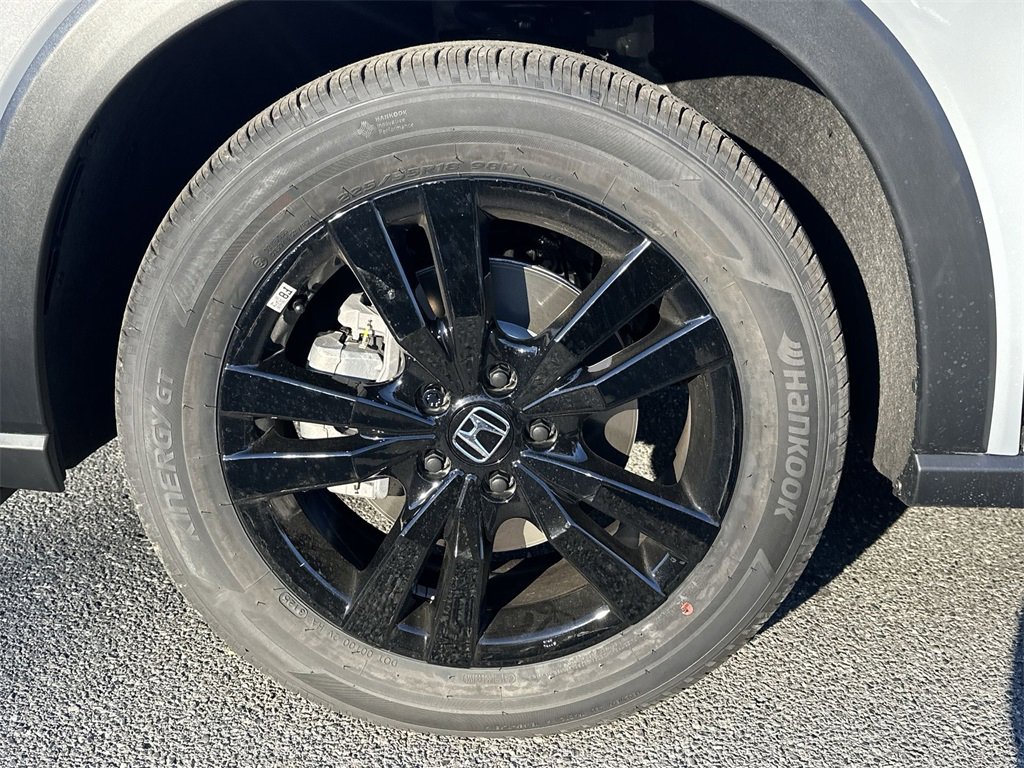 New 2026 Honda HR-V Sport image 18