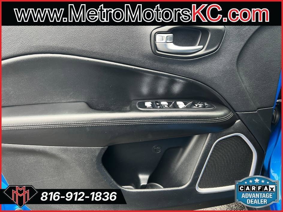 Used 2019 Jeep Compass Latitude image 24