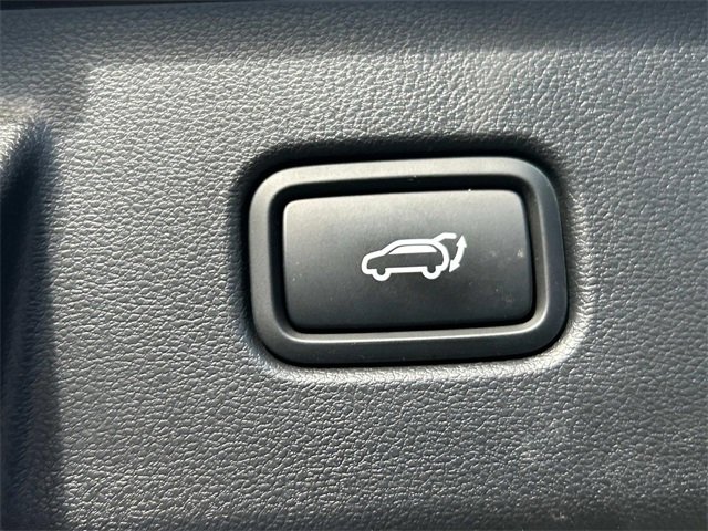 Certified 2022 Hyundai Tucson Limited image 13