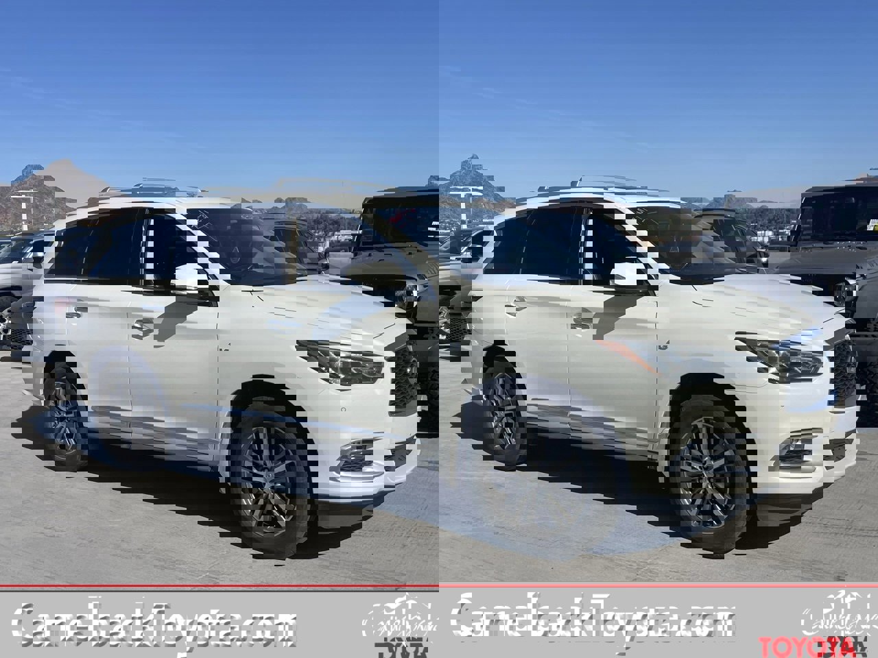 Used 2016 INFINITI QX60 FWD w/ Premium Plus Package image 1