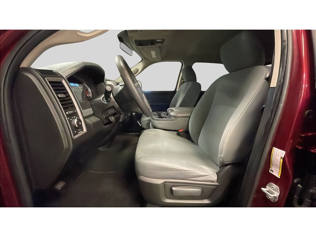 Used 2018 RAM 1500 Express image 11