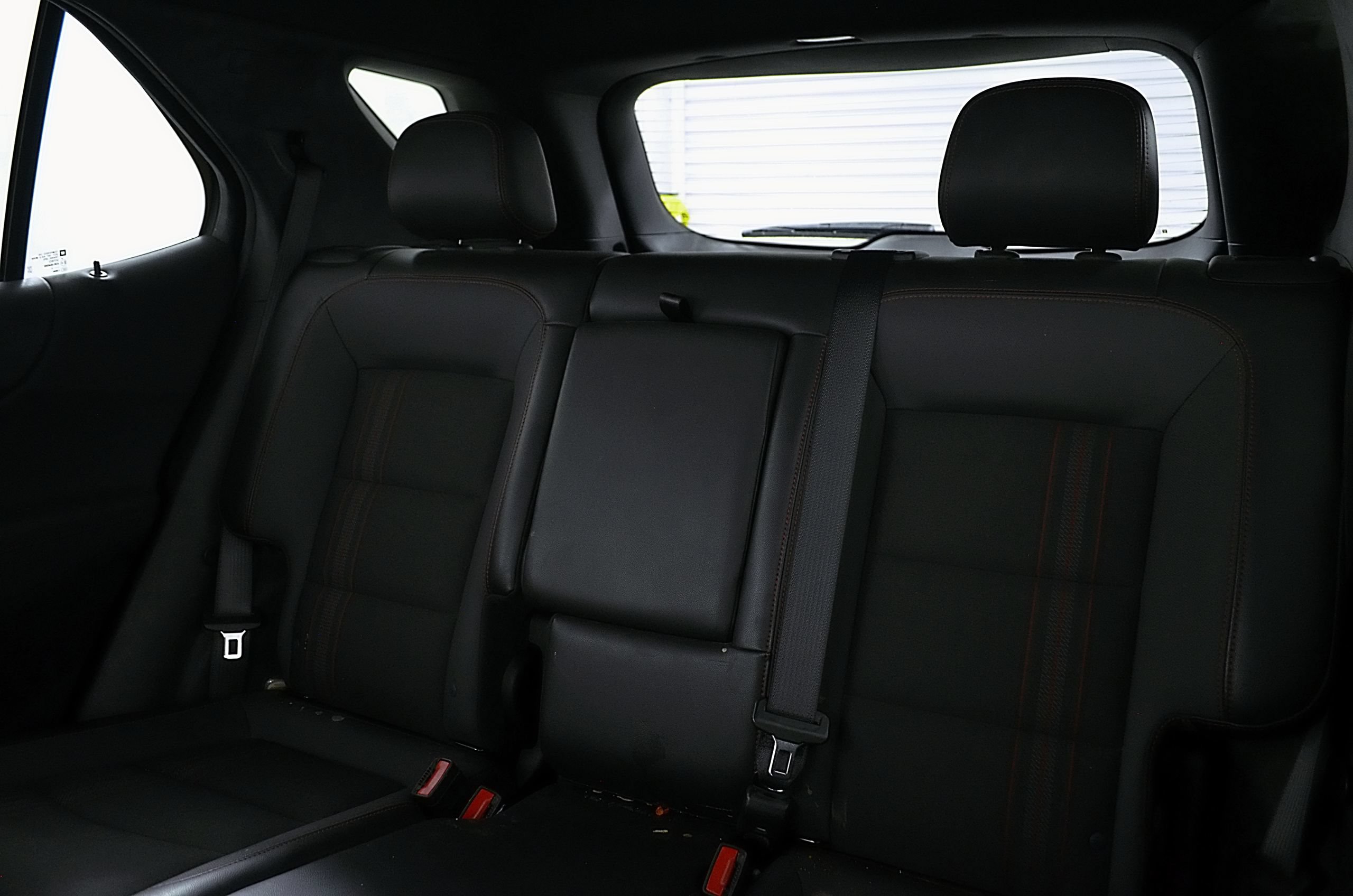 Used 2022 Chevrolet Equinox RS w/ Infotainment Package FWD image 21