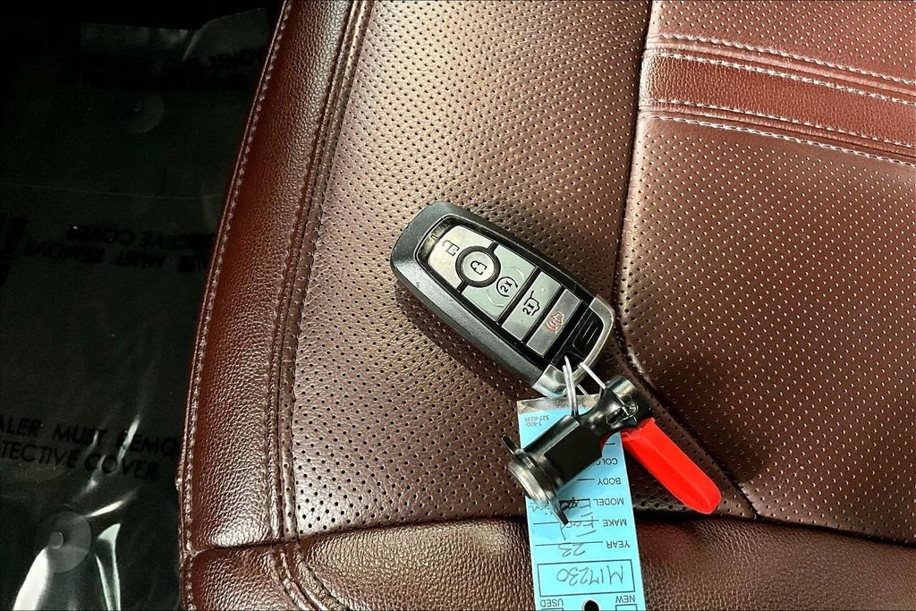 Used 2023 Ford Expedition Max Limited image 10