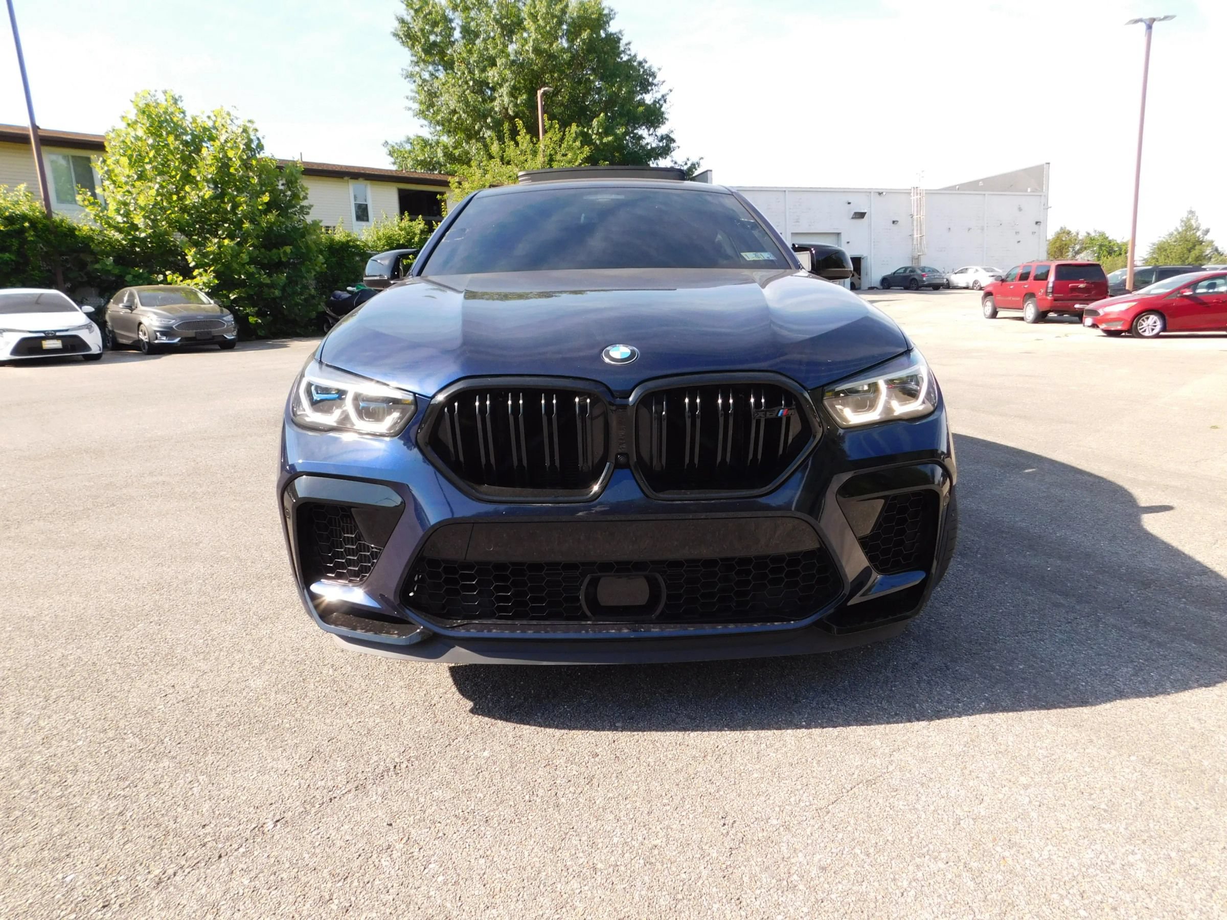 Used 2022 BMW X6 M w/ Competition Package AWD/4WD image 3