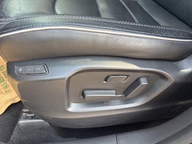 Used 2025 MAZDA CX-5 AWD 2.5 S w/ Preferred Package image 17