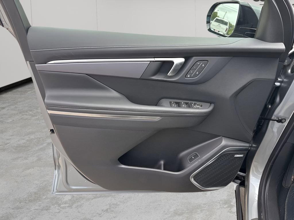 New 2025 Buick Enclave Sport Touring w/ Power Package image 24