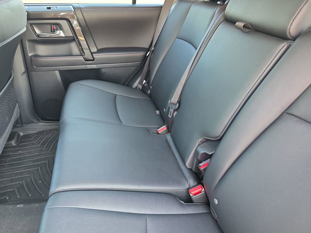 Used 2024 Toyota 4Runner TRD Off-Road Premium w/ Moonroof Package AWD/4WD image 17