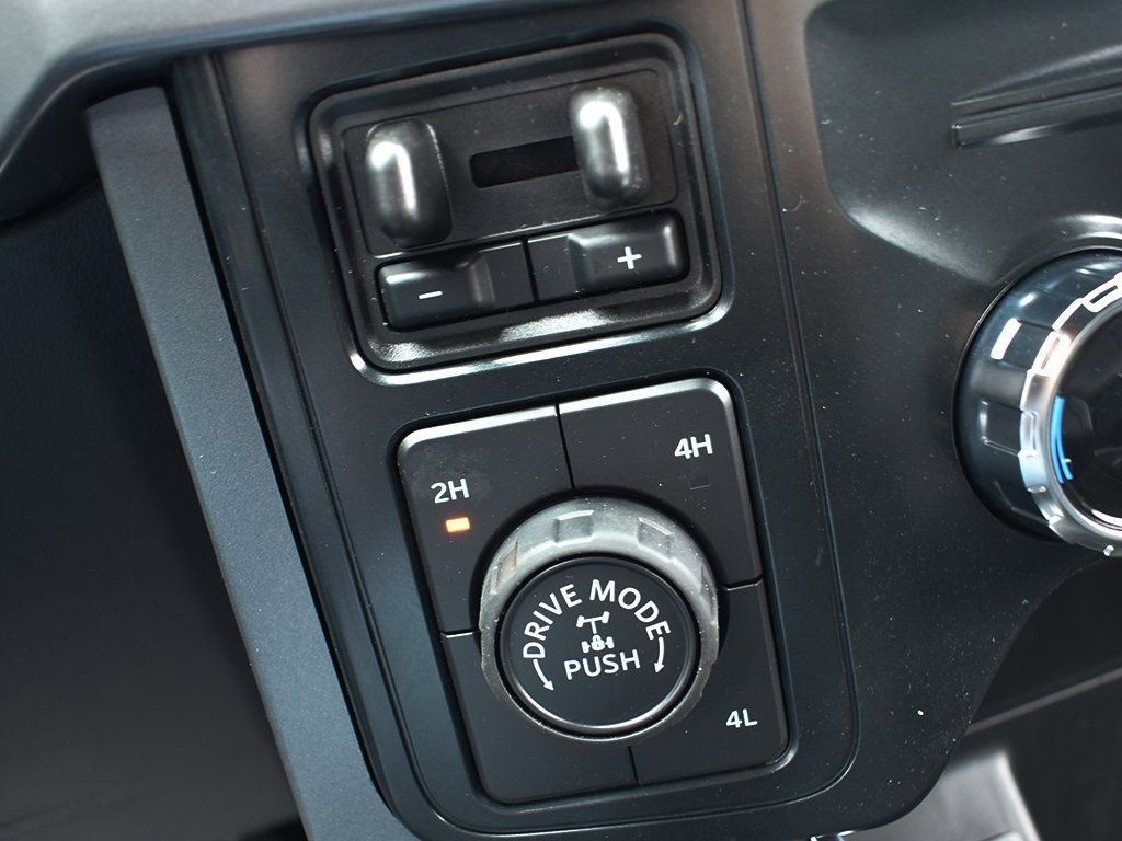 New 2025 Ford F150 XLT w/ Equipment Group 302A MID image 25