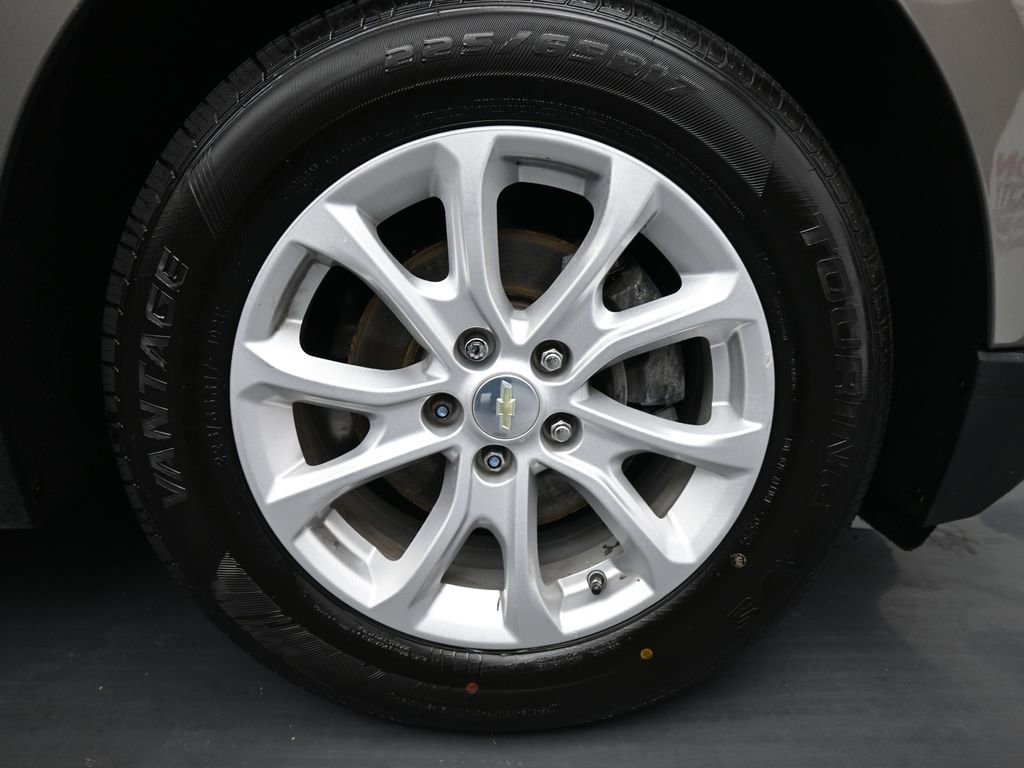 Used 2018 Chevrolet Equinox LT image 11