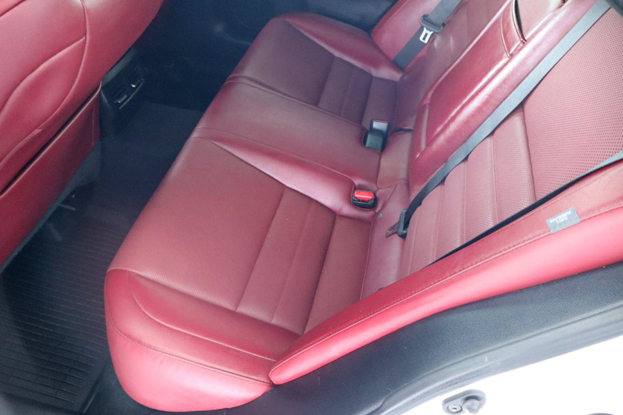 Used 2020 Lexus IS 300 F Sport w/ F Sport Package RWD image 31
