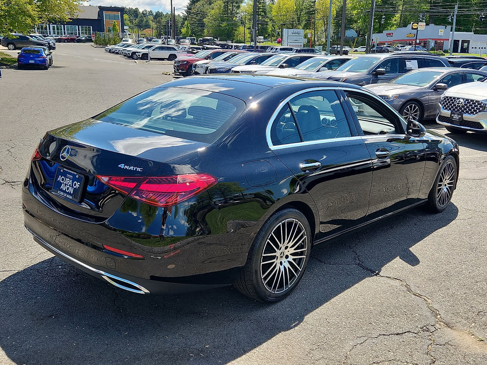 Used 2025 Mercedes-Benz C 300 4MATIC Sedan image 5
