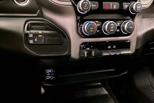 Used 2024 RAM 3500 Tradesman w/ Convenience Group image 31