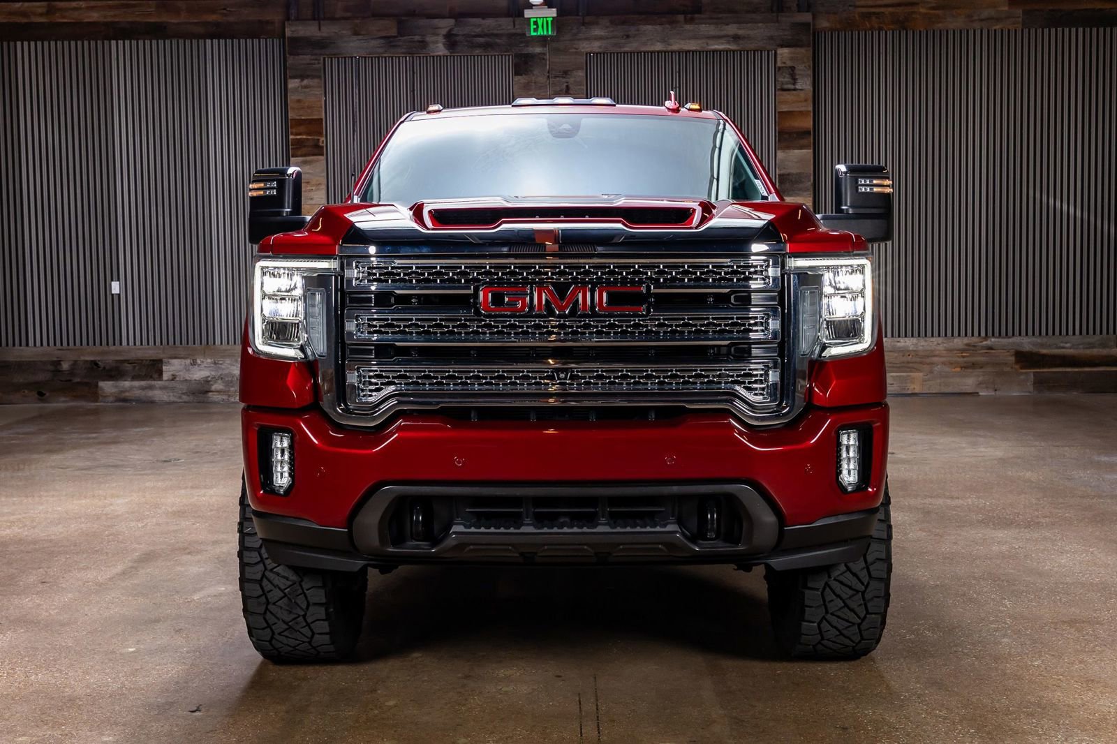 Used 2021 GMC Sierra 2500 SLT w/ Texas SLT Premium Package AWD/4WD image 2