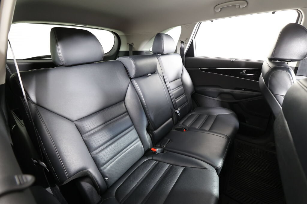 Used 2018 Kia Sorento EX AWD/4WD image 21