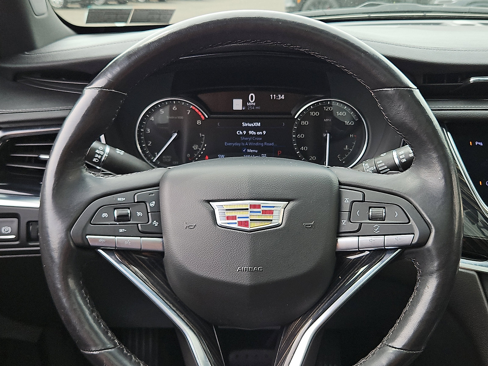 Used 2022 Cadillac XT6 Premium Luxury w/ LPO, Floor Liner Package AWD/4WD image 20