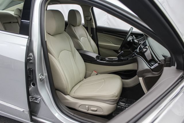 Used 2017 Buick LaCrosse Preferred FWD image 23