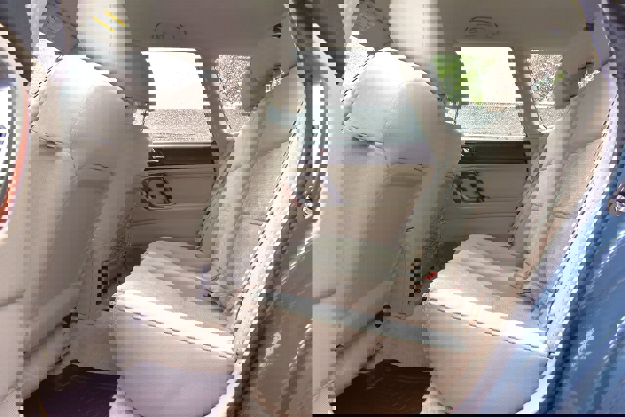 Used 2006 Subaru Outback 2.5i w/ Popular Equipment Group 1B AWD/4WD image 23