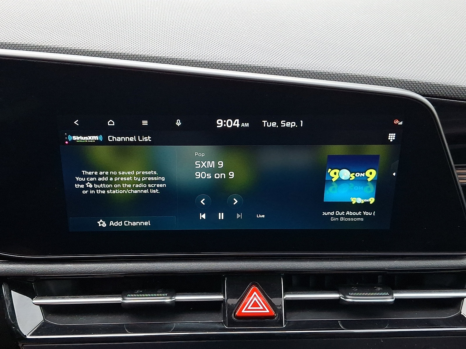 Used 2023 Kia Niro Wave w/ Wave Preserve Package FWD image 18