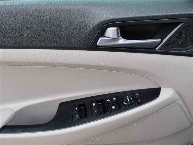 Used 2016 Hyundai Tucson Sport AWD/4WD image 11